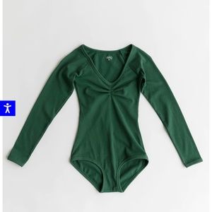 ARQ Leo in fern green (size small)